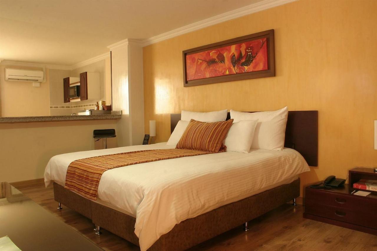 Hotel Luxor Pereira Eksteriør billede