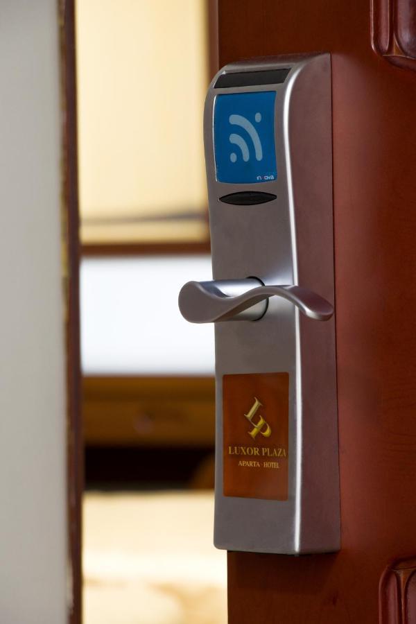 Hotel Luxor Pereira Eksteriør billede