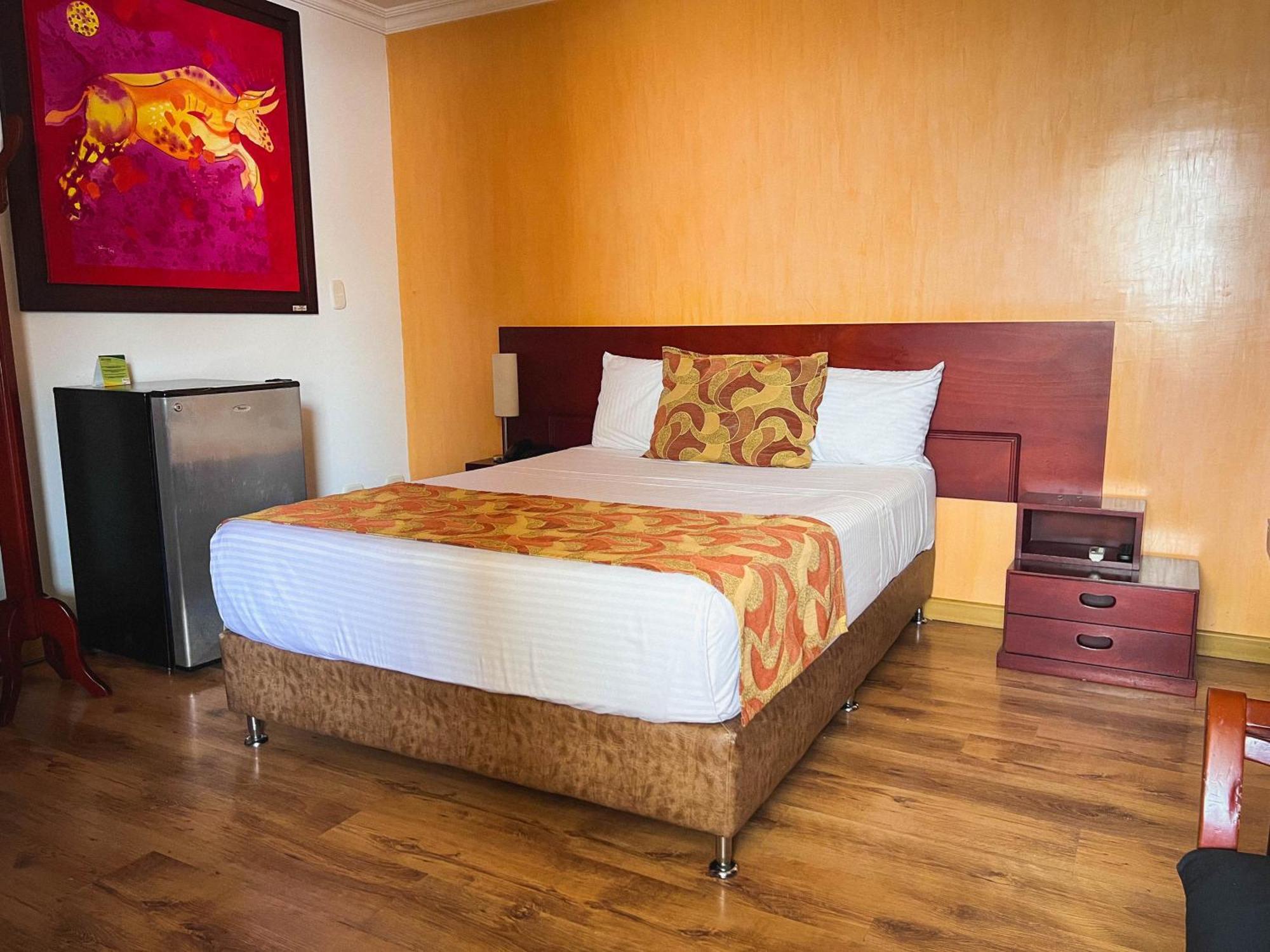 Hotel Luxor Pereira Eksteriør billede