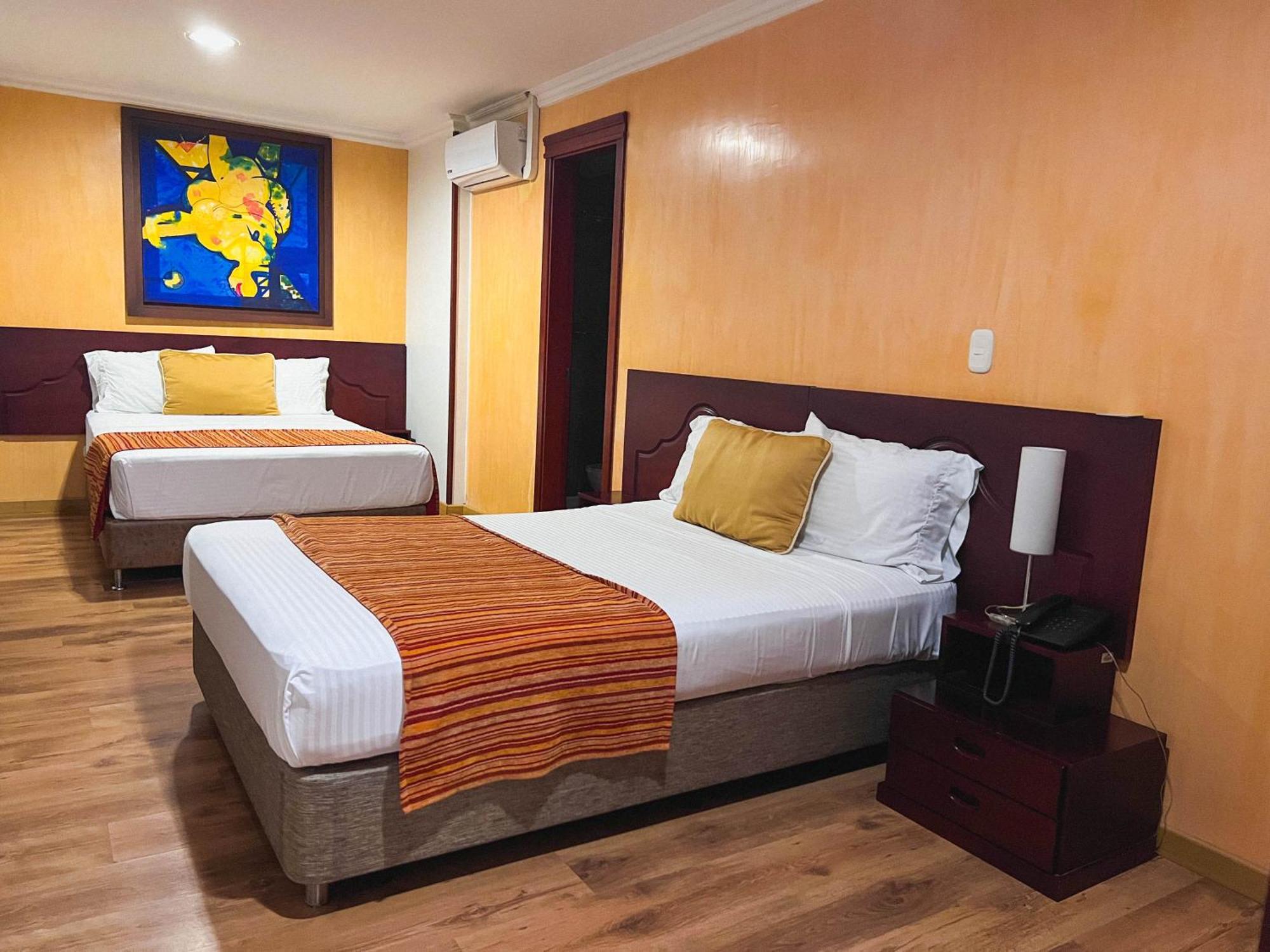 Hotel Luxor Pereira Eksteriør billede